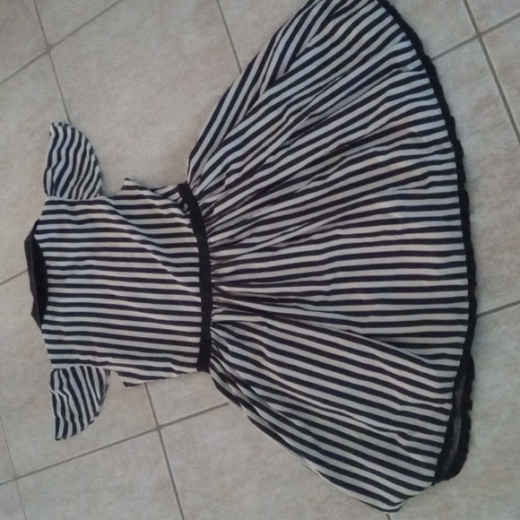 Sourpuss brand new with tags size M stripey dress - Picture 4 of 4